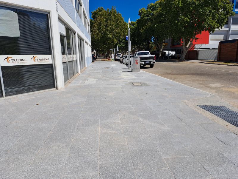 Moore St.jpg